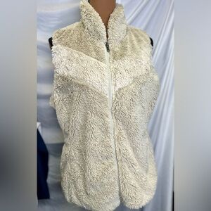 PATAGONIA | Pelage Fleece Vest Faux Fur Bleached Stone Ivory Beige | Size Medium